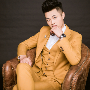 同志白嫩翘臀体育生视频
